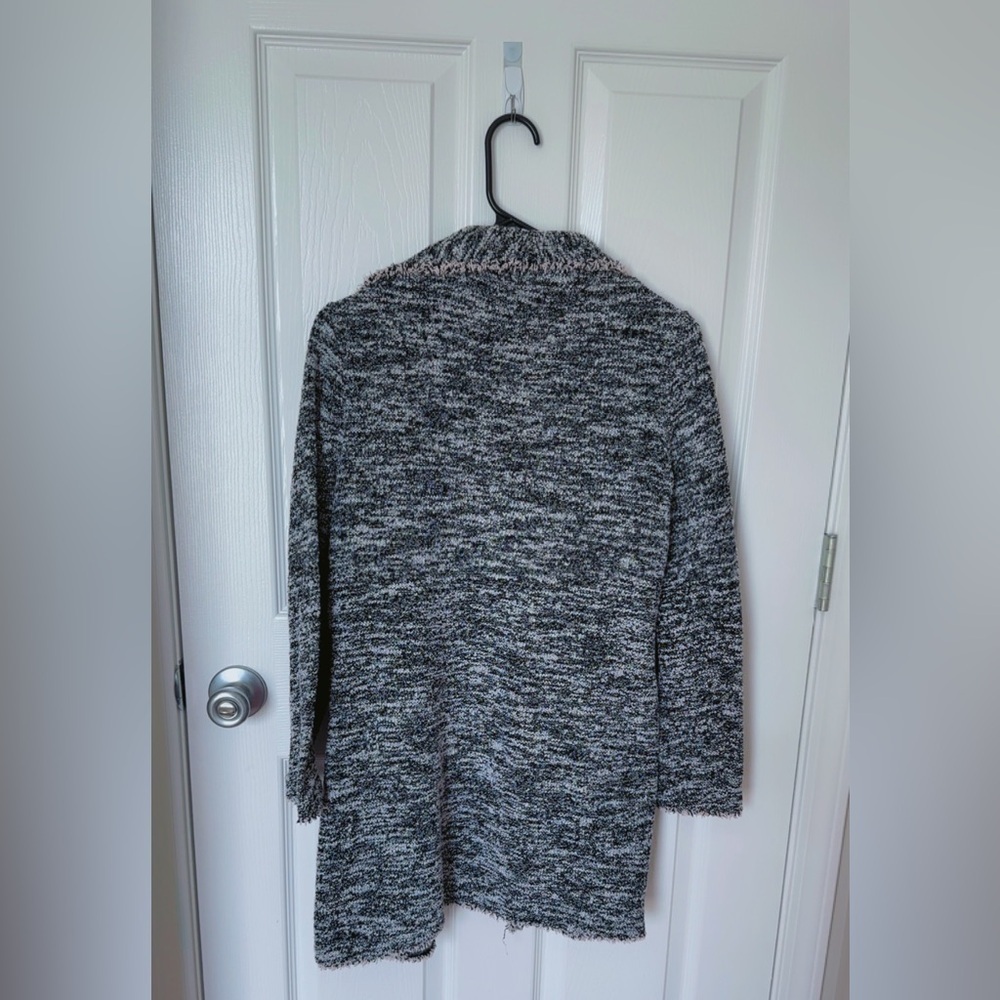 Max Studio Black and Gray Cardigan Sweater Open Front - Picture 7 of 7